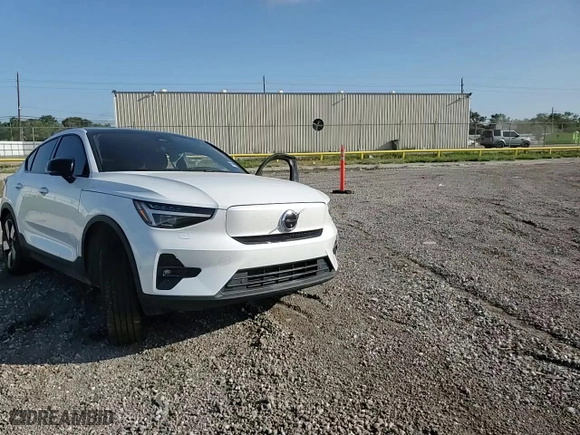 2023 Volvo C40 Recharge Pure Electric Ultimate with VIN YV4ED3GM0P2048887, listed as a Copart auction lot 63490724 with 23,045 mi miles and Salvage Title. Bid and sale history available at carsss.com. Image 12.