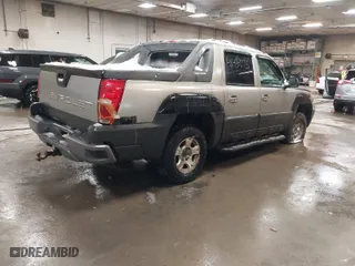 2003 Chevrolet Avalanche with VIN 3GNEK13T63G267792, listed as a IAAI auction lot 41439175 with 1 mi miles. Bid and sale history available at carsss.com. Image 4.