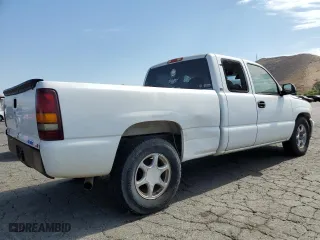 1999 Chevrolet Silverado 1500 LS with VIN 1GCEC19V1XZ167409, listed as a Copart auction lot 63126374 with 0 mi miles and Salvage Title. Bid and sale history available at carsss.com. Image 3.