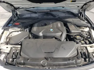 2017 BMW 3 Series 330i z VIN WBA8B9G39HNU52820, wystawiony jako Copart lot #54527795 z przebiegiem 99 388 mil mil oraz Szkoda całkowita • Salvage title. Historia ofert i sprzedaży dostępna na DreamBid. Obrazek 11.