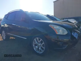 2013 Nissan Rogue S with VIN JN8AS5MT8DW011836, listed as a IAAI auction lot 41773856 with 181,382 mi miles and . Bid and sale history available at carsss.com. Image 1.