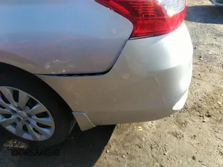 2017 Nissan Sentra S z VIN 3N1AB7AP6HY372790, wystawiony jako IAAI lot #41424894 z przebiegiem 107 539 mil mil oraz . Historia ofert i sprzedaży dostępna na DreamBid. Obrazek 18.