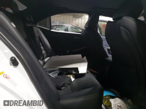 2017 Lexus IS 350 с VIN JTHCE1D26H5013199, выставлен на аукционе Copart как лот 56954735 с пробегом Не указан миль и Списание • Salvage title. История ставок и продаж доступна на DreamBid. Изображение 10.