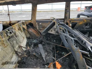 1993 Volvo 240 с VIN YV1AW8807P1959139, выставлен на аукционе Copart как лот 52088745 с пробегом Не указан миль и Списание • Salvage title. История ставок и продаж доступна на DreamBid. Изображение 10.