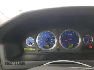 2005 Volvo V70 с VIN YV1SJ527352500897, выставлен на аукционе Copart как лот 78991814 с пробегом 240 016 миль миль и Списание • Salvage title. История ставок и продаж доступна на DreamBid. Изображение 9.