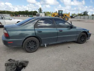 1996 Honda Accord DX with VIN 1HGCD5624TA085982, listed as a Copart auction lot 80004704 with 76,499 mi miles and Clean Title. Bid and sale history available at carsss.com. Image 3.