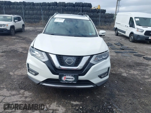 2017 Nissan Rogue SV with VIN 5N1AT2MV1HC830652, listed as a IAAI auction lot 41716845 with 126,599 mi miles. Bid and sale history available at carsss.com. Image 13.