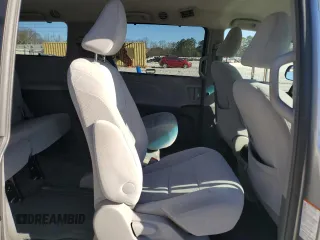 2017 Toyota Sienna LE Auto Access Seat с VIN 5TDKZ3DC1HS768261, выставлен на аукционе Copart как лот 49457495 с пробегом 154 535 миль миль и Списание • Salvage title. История ставок и продаж доступна на DreamBid. Изображение 11.
