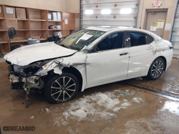 2015 Acura TLX V6 Tech with VIN 19UUB2F59FA026384, listed as a IAAI auction lot 41571218 with 1 mi miles. Bid and sale history available at carsss.com. Image 2.