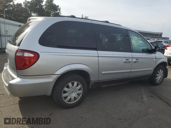 2007 Chrysler Town & Country LWB Touring with VIN 2A4GP54LX7R216573, listed as a Copart auction lot 80272324 with 179,894 mi miles and Salvage Title. Bid and sale history available at carsss.com. Image 3.