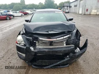 2013 Nissan Altima S z VIN 1N4BL3AP2DC165619, wystawiony jako Copart lot #59589525 z przebiegiem 194 782 mil mil oraz Czysty tytuł • Clean title. Historia ofert i sprzedaży dostępna na DreamBid. Obrazek 5.