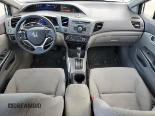 2012 Honda Civic z VIN 2HGFB2F44CH034163, wystawiony jako Copart lot #84198064 z przebiegiem 180 135 mil mil oraz Czysty tytuł • Clean title. Historia ofert i sprzedaży dostępna na DreamBid. Obrazek 8.