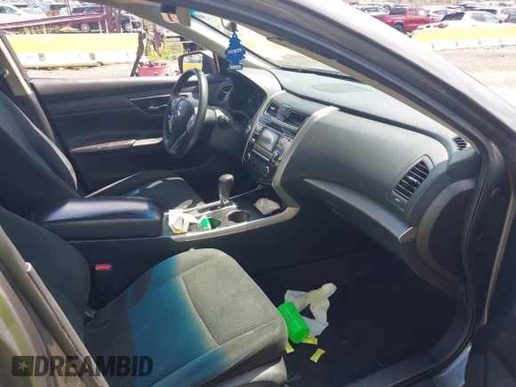 2015 Nissan Altima SL z VIN 1N4AL3AP6FC427530, wystawiony jako IAAI lot #42354220 z przebiegiem 63 142 mil mil oraz . Historia ofert i sprzedaży dostępna na DreamBid. Obrazek 5.