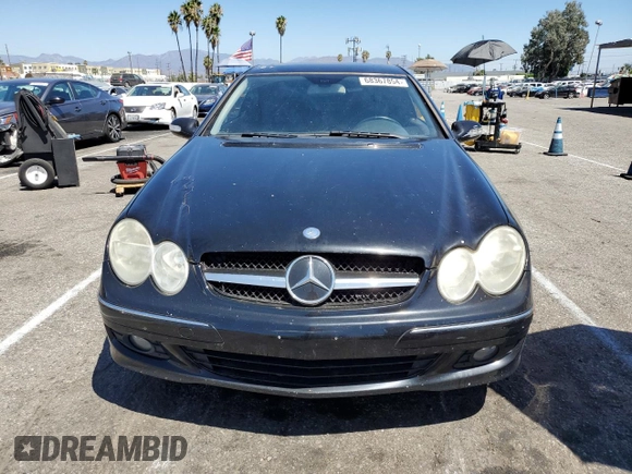 2009 Mercedes-Benz CLK 350 z VIN WDBTJ56H39F268702, wystawiony jako Copart lot #68367854 z przebiegiem 144 115 mil mil oraz Szkoda całkowita • Salvage title. Historia ofert i sprzedaży dostępna na DreamBid. Obrazek 5.