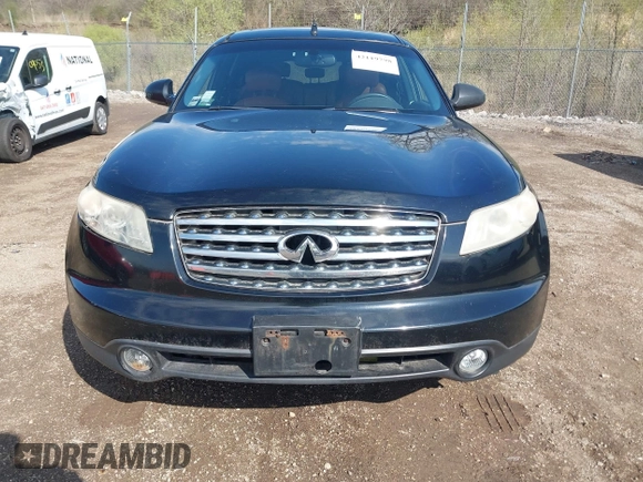 2003 Infiniti FX w/Options with VIN JNRBS08W93X403210, listed as a IAAI auction lot 42119798 with 194,449 mi miles. Bid and sale history available at carsss.com. Image 6.