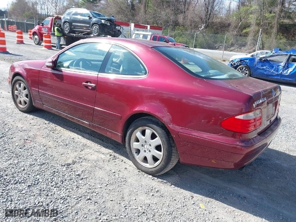 2001 Mercedes-Benz CLK-Class with VIN WDBLJ65G41F161967, listed as a IAAI auction lot 41890519 with 71,205 mi miles. Bid and sale history available at carsss.com. Image 3.
