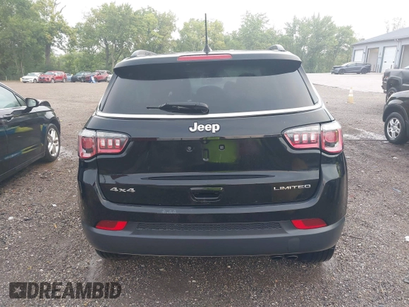 2018 Jeep Compass Limited with VIN 3C4NJDCB1JT354234, listed as a IAAI auction lot 39985028 with 76,293 mi miles. Bid and sale history available at carsss.com. Image 16.