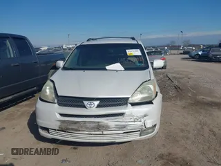 2004 Toyota Sienna XLE with VIN 5TDBA22C84S024705, listed as a IAAI auction lot 41672488 with 189,658 mi miles and . Bid and sale history available at DreamBid. Image 12.
