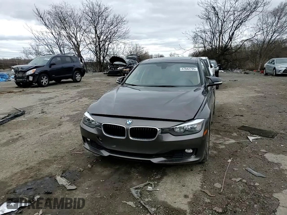 2013 BMW 3 Series 328i xDrive with VIN WBA3B5C52DF590133, listed as a Copart auction lot 47842795 with 133,604 mi miles and Salvage Title. Bid and sale history available at carsss.com. Image 10.