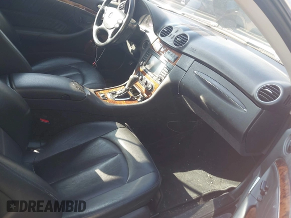 2006 Mercedes-Benz CLK 350 with VIN WDBTK56G16T056141, listed as a IAAI auction lot 42580658 with 144,666 mi miles and . Bid and sale history available at DreamBid. Image 5.