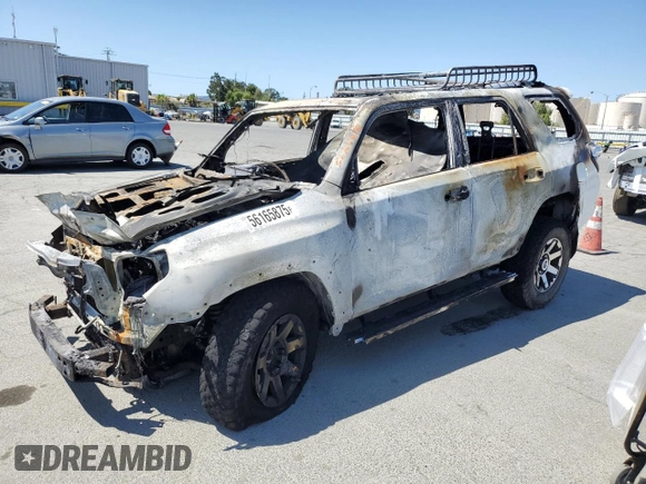 2024 Toyota 4Runner TRD Off Road с VIN JTERU5JR2R6253395, выставлен на аукционе Copart как лот 56165875 с пробегом Не указан миль и На запчасти • Non repairable. История ставок и продаж доступна на DreamBid. Изображение 1.