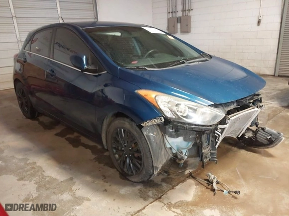2016 Hyundai Elantra GT with VIN KMHD35LH0GU266494, listed as a IAAI auction lot 41331635 with 153,826 mi miles. Bid and sale history available at carsss.com. Image 1.