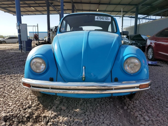 1969 Volkswagen Beetle with VIN 119871528, listed as a Copart auction lot 47046105 with 43,727 mi miles and Clean Title. Bid and sale history available at DreamBid. Image 5.