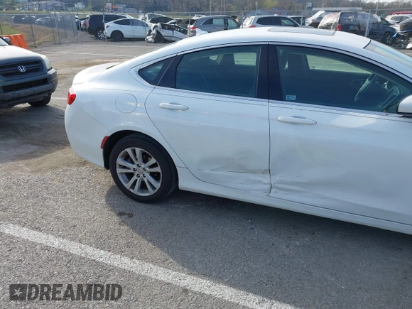 2016 Chrysler 200 Limited with VIN 1C3CCCAB1GN122910, listed as a IAAI auction lot 41836657 with 109,182 mi miles. Bid and sale history available at carsss.com. Image 6.