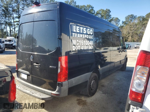 2020 Mercedes-Benz Sprinter Cargo with VIN W1W4ECHY9LT025081, listed as a Copart auction lot 87278744 with 111,933 mi miles and Clean Title. Bid and sale history available at carsss.com. Image 3.