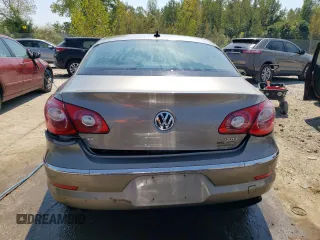 2012 Volkswagen CC Sport with VIN WVWMN7AN7CE521505, listed as a Copart auction lot 68447614 with 112,157 mi miles and Non Repairable. Bid and sale history available at carsss.com. Image 6.