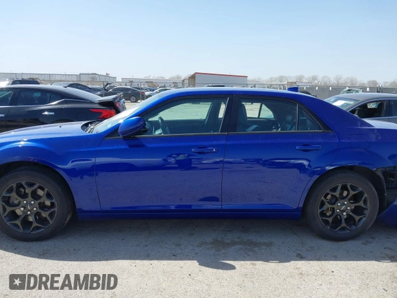 2020 Chrysler 300 S with VIN 2C3CCAGG6LH131564, listed as a IAAI auction lot 41830427 with 88,957 mi miles and . Bid and sale history available at DreamBid. Image 14.
