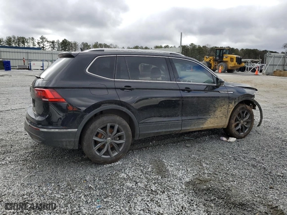 2023 Volkswagen Tiguan SE with VIN 3VV3B7AX7PM078599, listed as a Copart auction lot 41525535 with 20,680 mi miles and Salvage Title. Bid and sale history available at carsss.com. Image 3.
