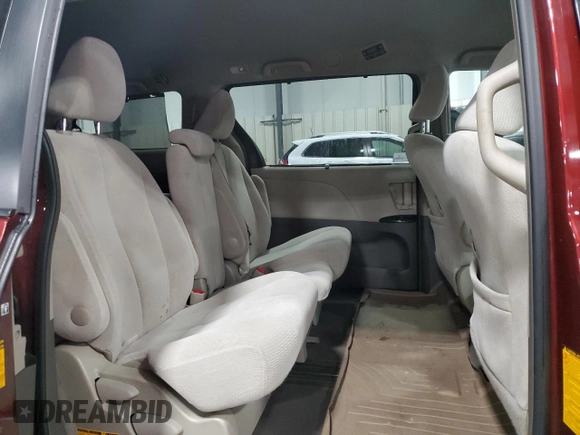 2014 Toyota Sienna LE AAS с VIN 5TDKK3DC9ES444474, выставлен на аукционе Copart как лот 54336055 с пробегом 184 180 миль миль и Списание • Salvage title. История ставок и продаж доступна на DreamBid. Изображение 11.