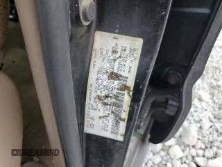 1998 Toyota 4Runner SR5 z VIN JT3HN86R4W0141367, wystawiony jako Copart lot #60041905 z przebiegiem 160 307 mil mil oraz Czysty tytuł • Clean title. Historia ofert i sprzedaży dostępna na DreamBid. Obrazek 13.