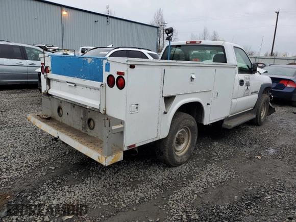2006 GMC Sierra 1500 with VIN 1GDHC24U06E279010, listed as a Copart auction lot 46510085 with Not Provided miles and Salvage Title. Bid and sale history available at DreamBid. Image 3.