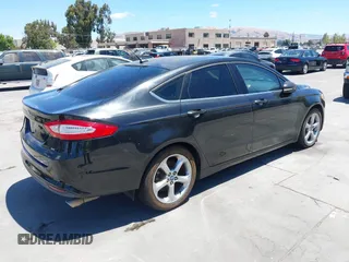 2013 Ford Fusion SE with VIN 3FA6P0HR0DR344917, listed as a IAAI auction lot 42800597 with 82,730 mi miles and . Bid and sale history available at DreamBid. Image 4.