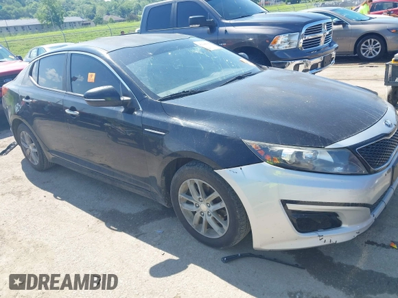 2013 Kia Optima LX z VIN KNAGM4A76D5302789, wystawiony jako IAAI lot #42244688 z przebiegiem Nie podano mil oraz . Historia ofert i sprzedaży dostępna na DreamBid. Obrazek 1.