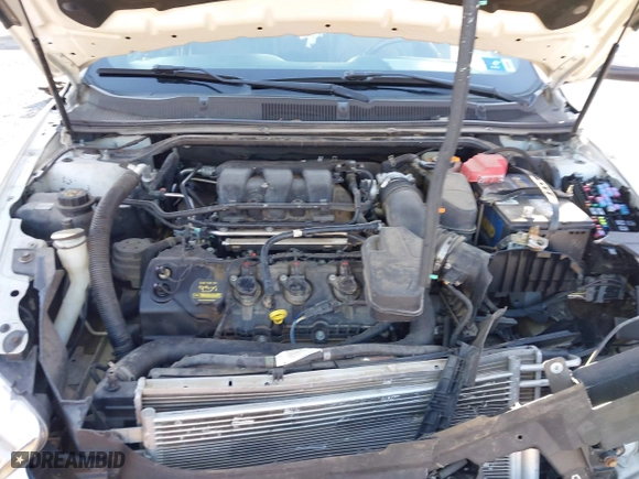 2013 Ford Taurus Limited with VIN 1FAHP2F82DG131585, listed as a IAAI auction lot 41076163 with 134,916 mi miles. Bid and sale history available at carsss.com. Image 10.
