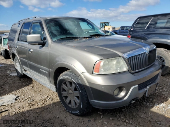 2004 Lincoln Navigator Luxury with VIN 5LMFU28R94LJ10247, listed as a Copart auction lot 41249294 with 0 mi miles and Salvage Title. Bid and sale history available at carsss.com. Image 4.