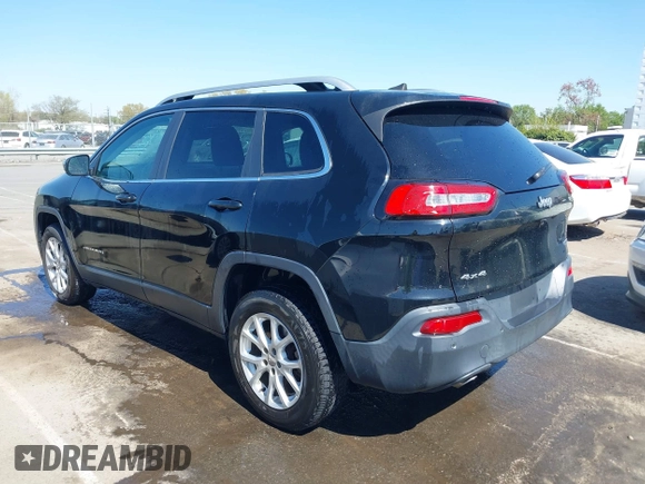 2018 Jeep Cherokee Latitude Plus with VIN 1C4PJMLBXJD585518, listed as a IAAI auction lot 41881215 with 66,182 mi miles and . Bid and sale history available at DreamBid. Image 3.