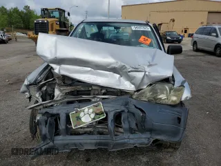 2001 Honda CR-V LX z VIN JHLRD284X1S002698, wystawiony jako Copart lot #56597825 z przebiegiem 254 762 mil mil oraz Szkoda całkowita • Salvage title. Historia ofert i sprzedaży dostępna na DreamBid. Obrazek 5.