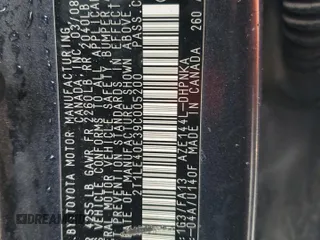 2009 Toyota Matrix S z VIN 2T1LE40E39C005200, wystawiony jako Copart lot #50124745 z przebiegiem 179 951 mil mil oraz Szkoda całkowita • Salvage title. Historia ofert i sprzedaży dostępna na DreamBid. Obrazek 13.