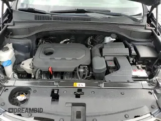 2018 Hyundai Santa Fe 2.4L z VIN 5NMZTDLB8JH093127, wystawiony jako Copart lot #81774275 z przebiegiem 104 339 mil mil oraz Szkoda całkowita • Salvage title. Historia ofert i sprzedaży dostępna na DreamBid. Obrazek 16.