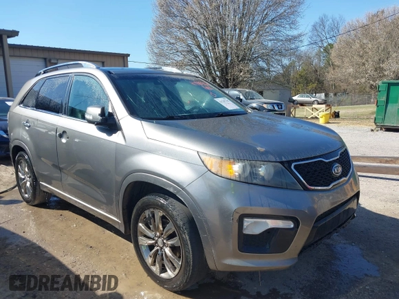 2012 Kia Sorento SX with VIN 5XYKW4A22CG293994, listed as a IAAI auction lot 41785367 with 152,636 mi miles. Bid and sale history available at carsss.com. Image 1.