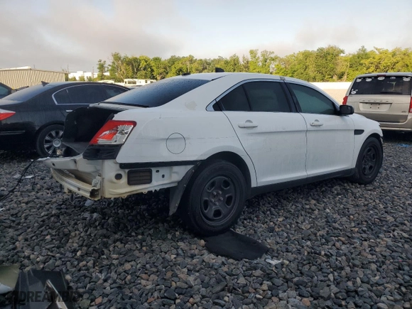 2019 Ford Police Interceptor Sedan with VIN 1FAHP2L84KG108228, listed as a Copart auction lot 51420885 with 132,006 mi miles and Non Repairable. Bid and sale history available at carsss.com. Image 3.