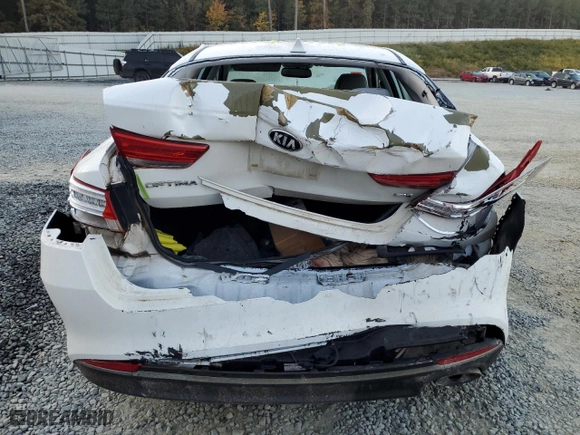 2016 Kia Optima EX with VIN 5XXGU4L31GG014286, listed as a Copart auction lot 77652274 with 126,885 mi miles and Salvage Title. Bid and sale history available at carsss.com. Image 6.