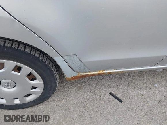 2008 Scion xD z VIN JTKKU10498J030179, wystawiony jako IAAI lot #41238505 z przebiegiem 265 597 mil mil oraz . Historia ofert i sprzedaży dostępna na DreamBid. Obrazek 15.