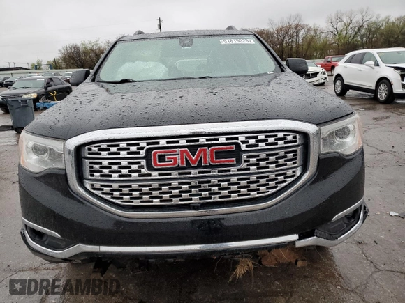 2018 GMC Acadia Denali z VIN 1GKKNPLS4JZ147200, wystawiony jako Copart lot #51615025 z przebiegiem 107 246 mil mil oraz Szkoda całkowita • Salvage title. Historia ofert i sprzedaży dostępna na DreamBid. Obrazek 5.