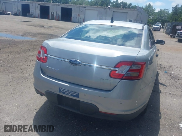 2017 Ford Police Interceptor with VIN 1FAHP2MK0HG111257, listed as a IAAI auction lot 42731936 with 139,101 mi miles and . Bid and sale history available at DreamBid. Image 4.