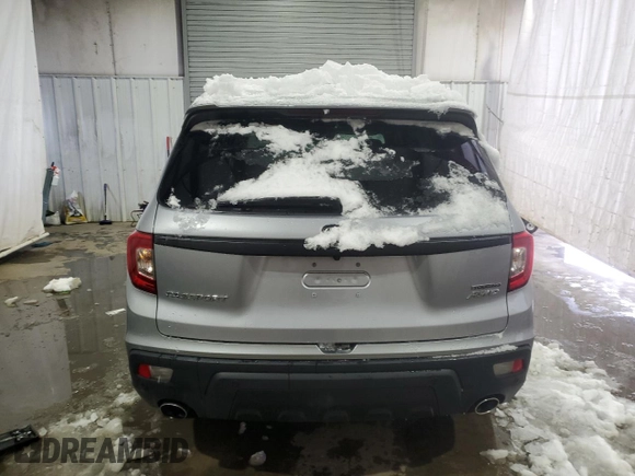 2020 Honda Passport Touring z VIN 5FNYF8H98LB005911, wystawiony jako Copart lot #44689295 z przebiegiem 46 136 mil mil oraz Szkoda całkowita • Salvage title. Historia ofert i sprzedaży dostępna na DreamBid. Obrazek 6.